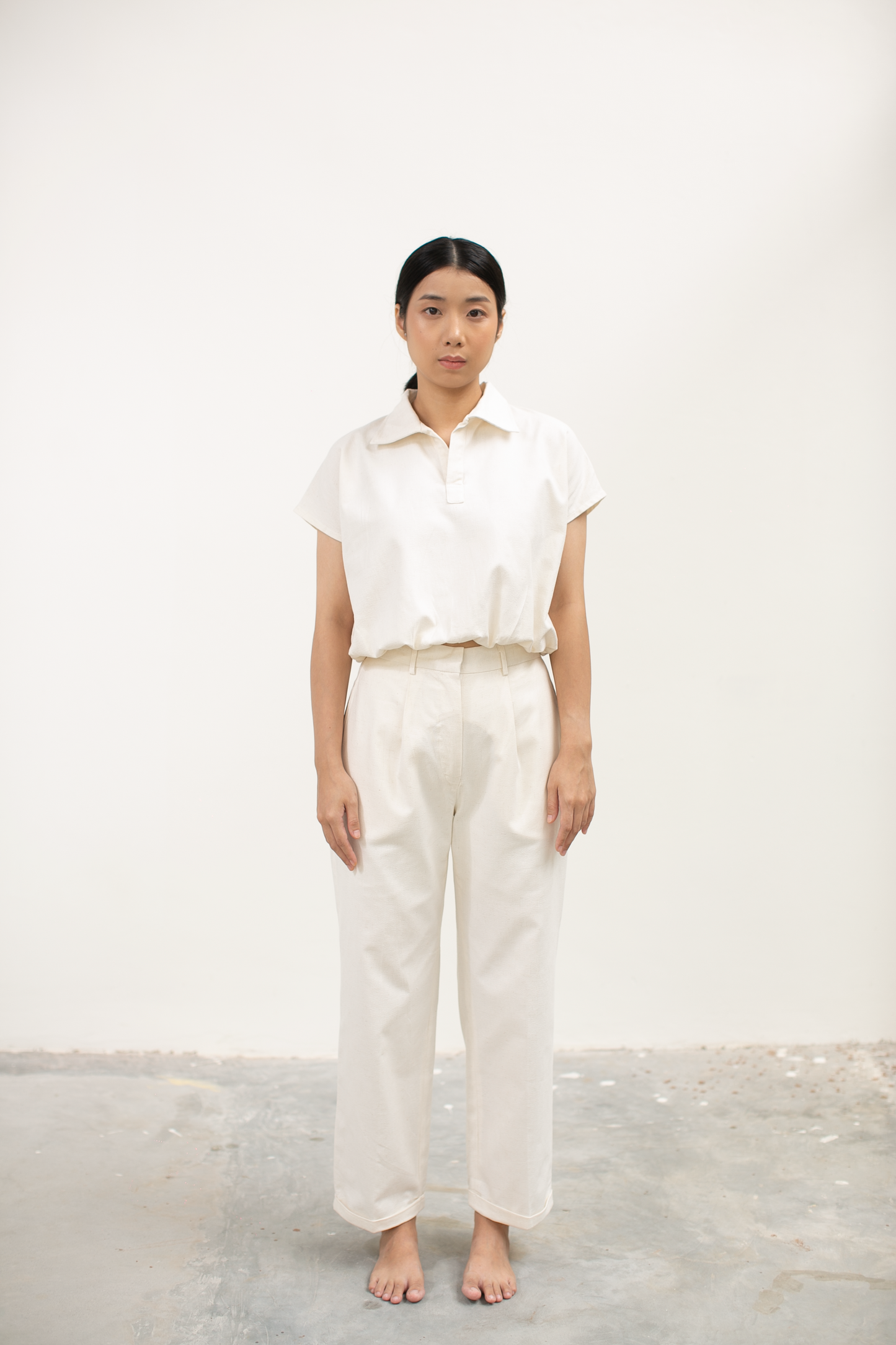 linen v-collar top - ivory