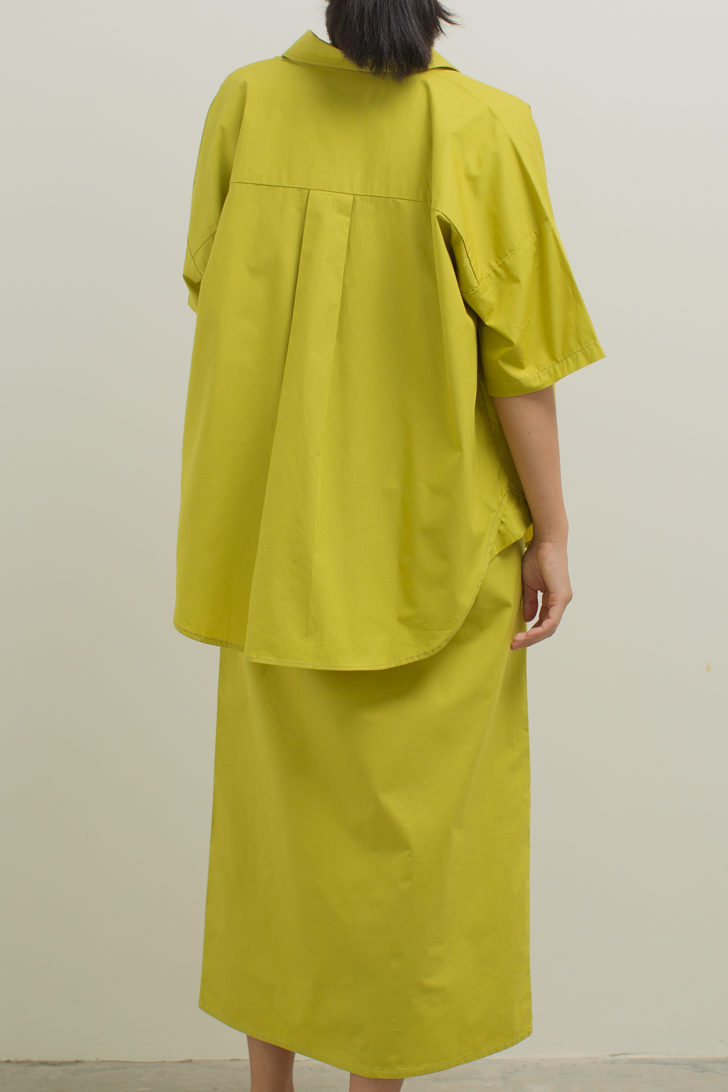 oversized short sleeve shirt - lime olive
